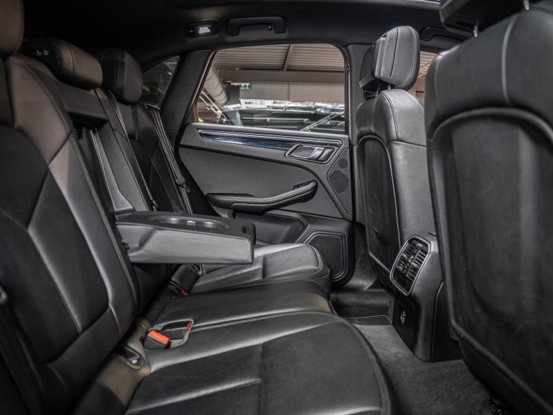 Voitures occasions PORSCHE MACAN S Champagne-au-Mont-d'Or