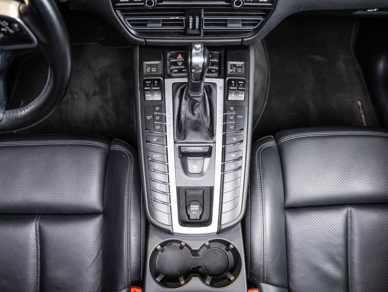 Voitures occasions PORSCHE MACAN S Champagne-au-Mont-d'Or