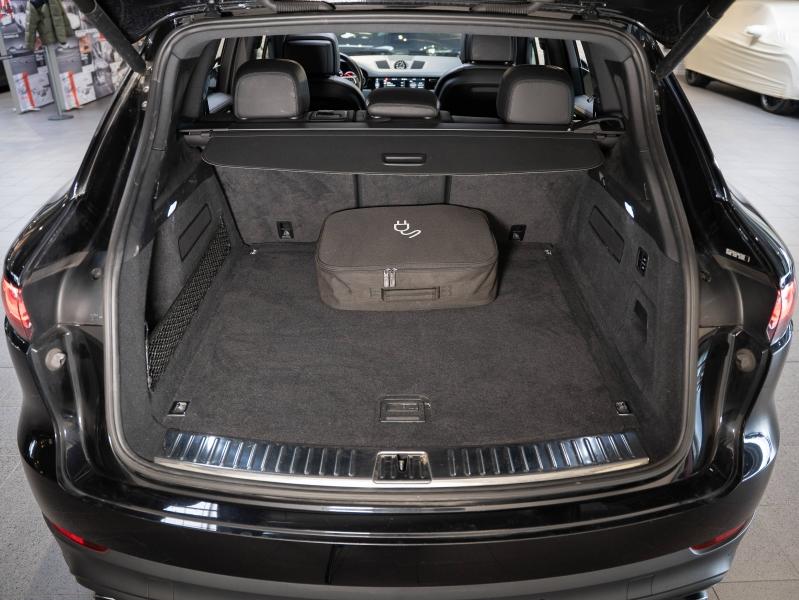 Voitures occasions PORSCHE CAYENNE E-Hybrid Champagne-au-Mont-d'Or