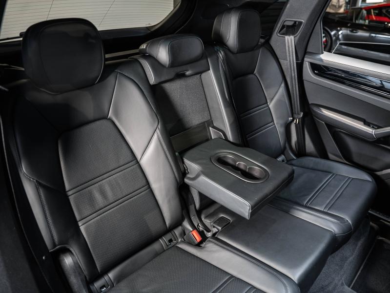 Voitures occasions PORSCHE CAYENNE E-Hybrid Champagne-au-Mont-d'Or