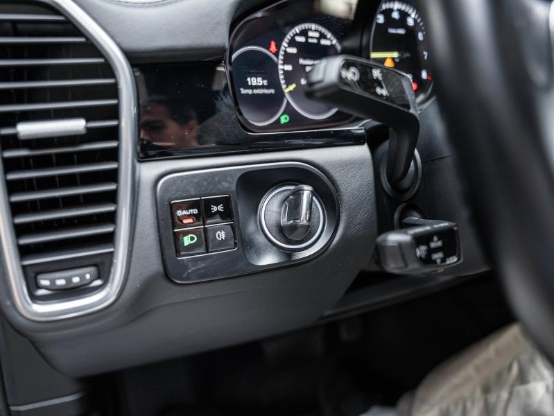 Voitures occasions PORSCHE CAYENNE E-Hybrid Champagne-au-Mont-d'Or