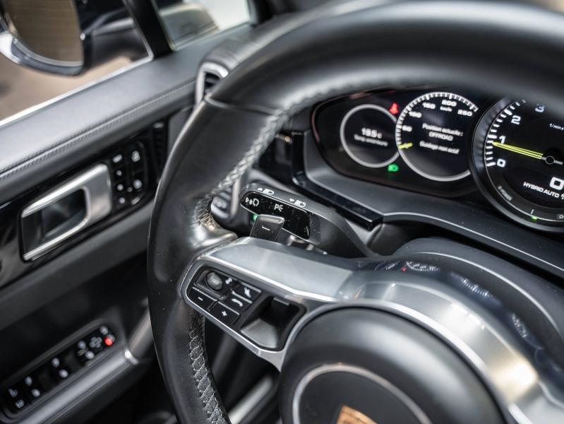 Voitures occasions PORSCHE CAYENNE E-Hybrid Champagne-au-Mont-d'Or