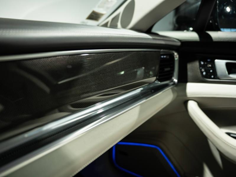 Voitures occasions PORSCHE Panamera Spt Turismo 4 E-Hybrid Champagne-au-Mont-d'Or