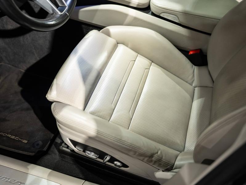 Voitures occasions PORSCHE Panamera Spt Turismo 4 E-Hybrid Champagne-au-Mont-d'Or