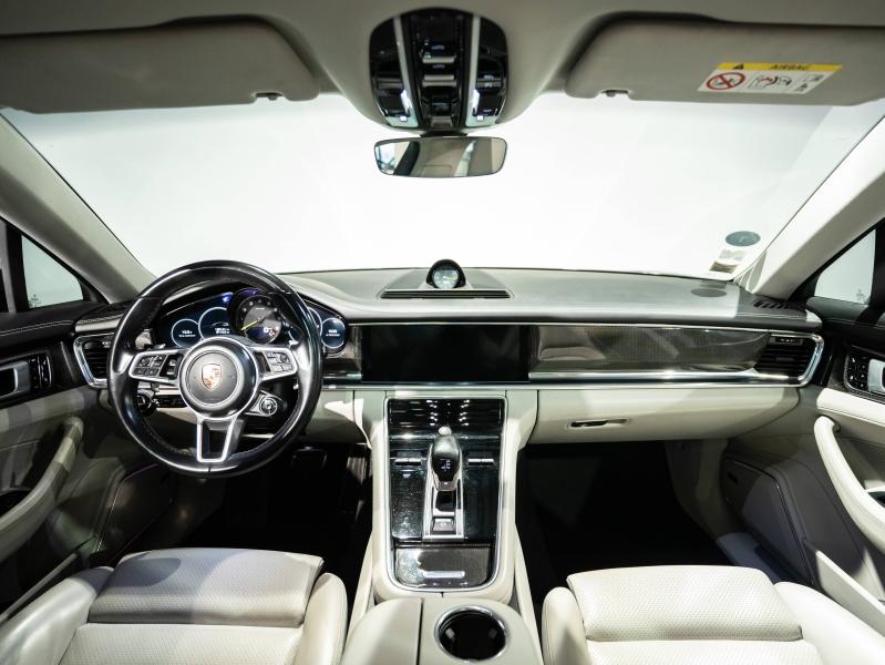 Voitures occasions PORSCHE Panamera Spt Turismo 4 E-Hybrid Champagne-au-Mont-d'Or