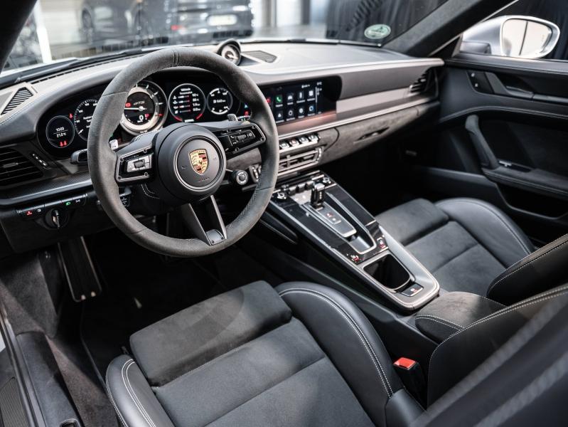 Voitures occasions PORSCHE 911 Coupe Carrera GTS Champagne-au-Mont-d'Or