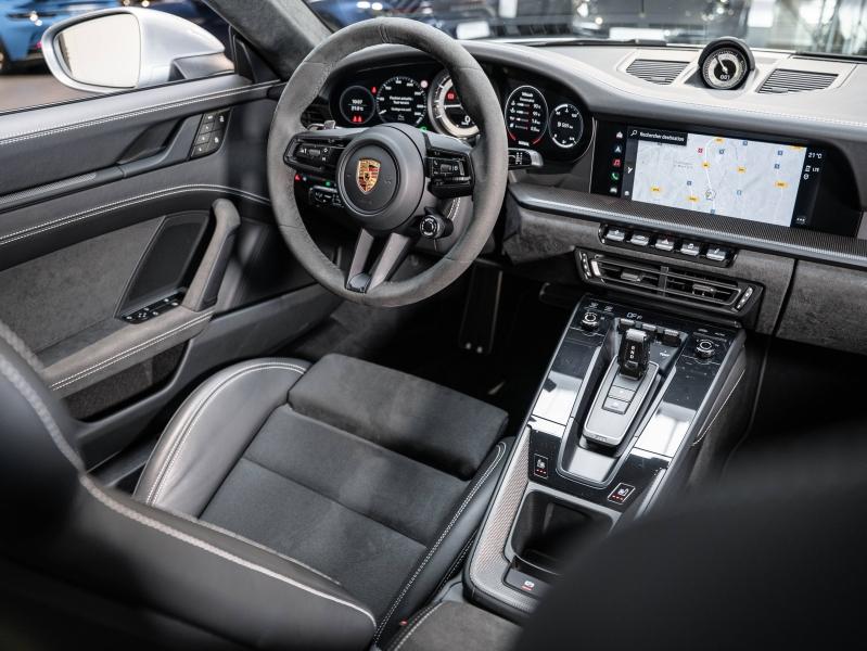 Voitures occasions PORSCHE 911 Coupe Carrera GTS Champagne-au-Mont-d'Or