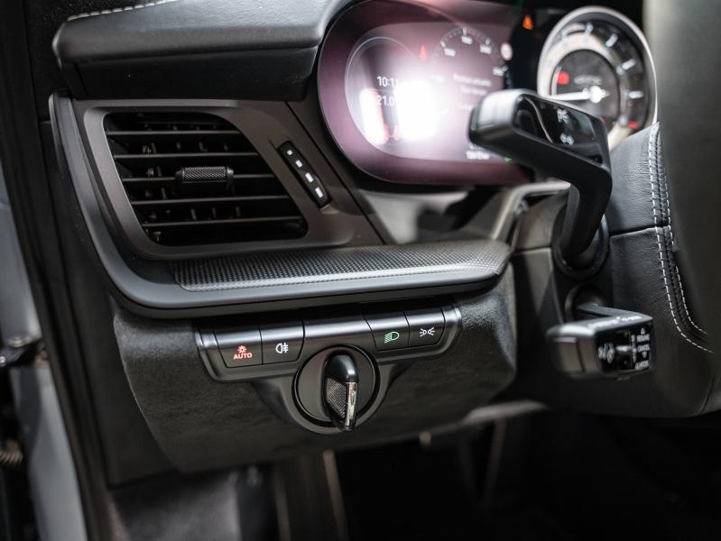 Voitures occasions PORSCHE 911 Coupe Carrera GTS Champagne-au-Mont-d'Or