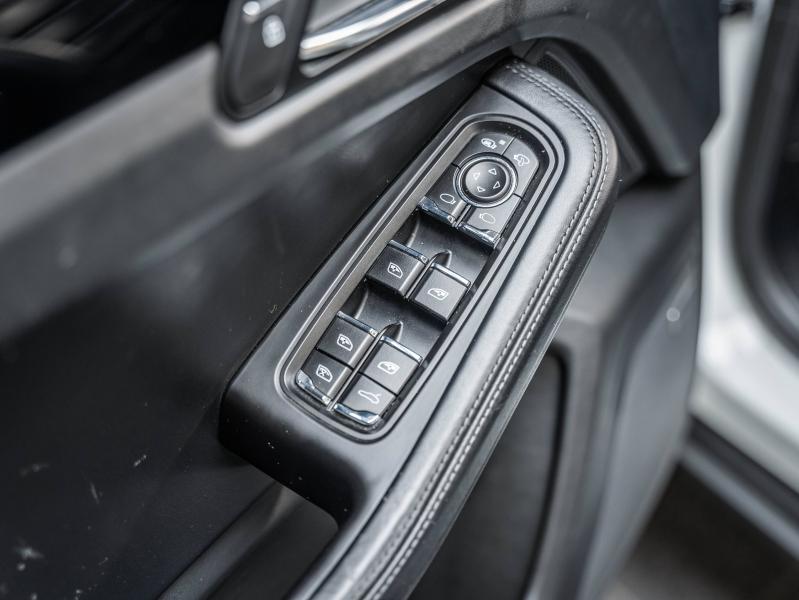 Voitures occasions PORSCHE MACAN S Champagne-au-Mont-d'Or