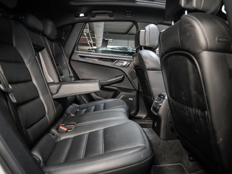 Voitures occasions PORSCHE MACAN S Champagne-au-Mont-d'Or