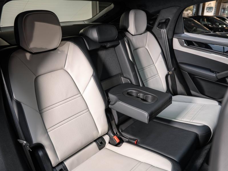 Voitures occasions PORSCHE Cayenne Coupe Turbo E-Hybrid Champagne-au-Mont-d'Or