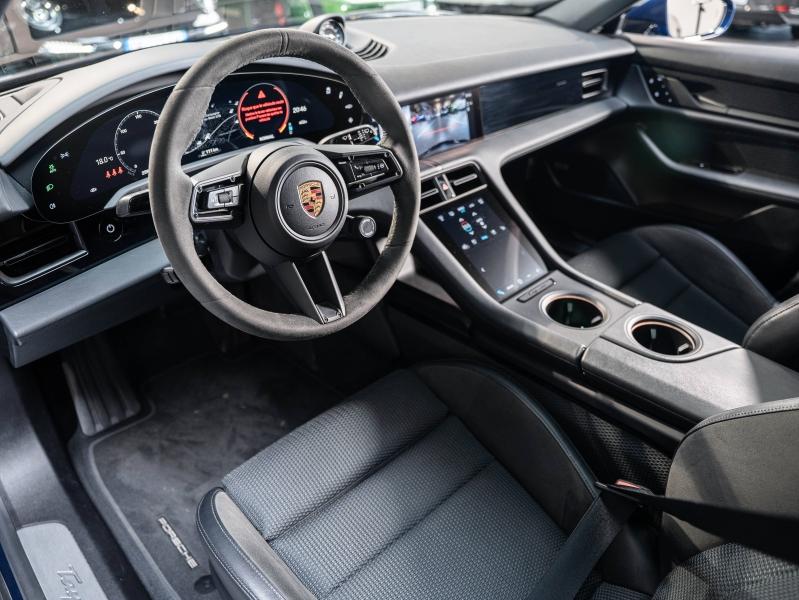 Voitures occasions PORSCHE Taycan Cross Turismo 4S Champagne-au-Mont-d'Or