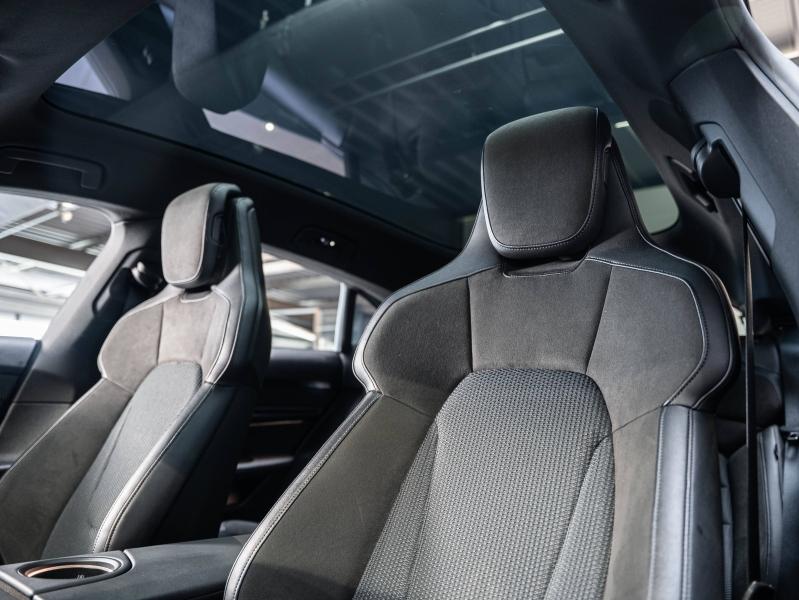 Voitures occasions PORSCHE Taycan Cross Turismo 4S Champagne-au-Mont-d'Or