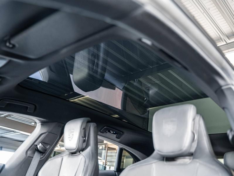 Voitures occasions PORSCHE Taycan Cross Turismo 4 Champagne-au-Mont-d'Or