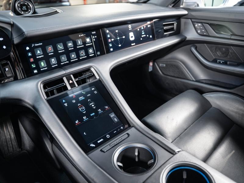 Voitures occasions PORSCHE Taycan Cross Turismo 4 Champagne-au-Mont-d'Or