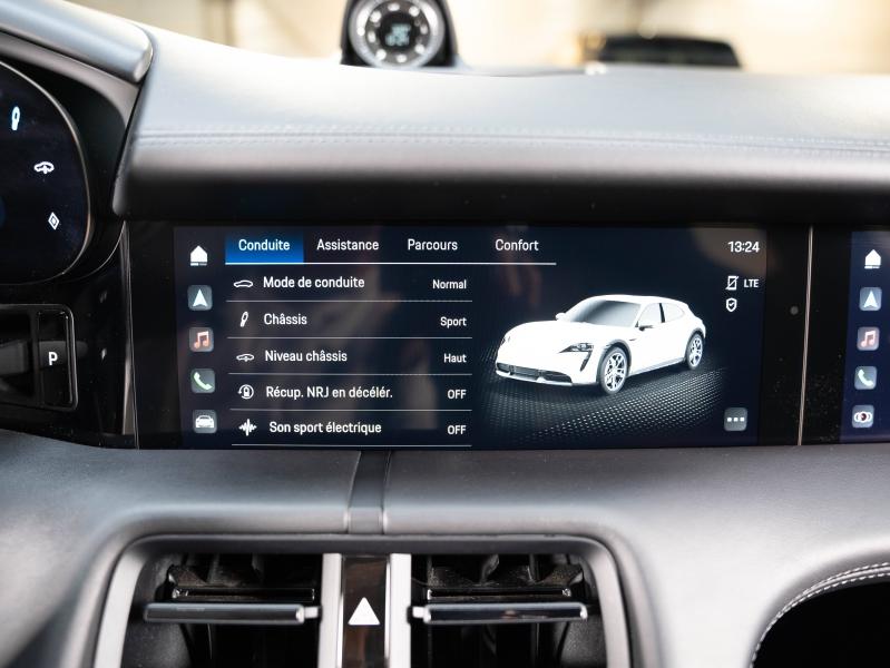 Voitures occasions PORSCHE Taycan Cross Turismo 4 Champagne-au-Mont-d'Or