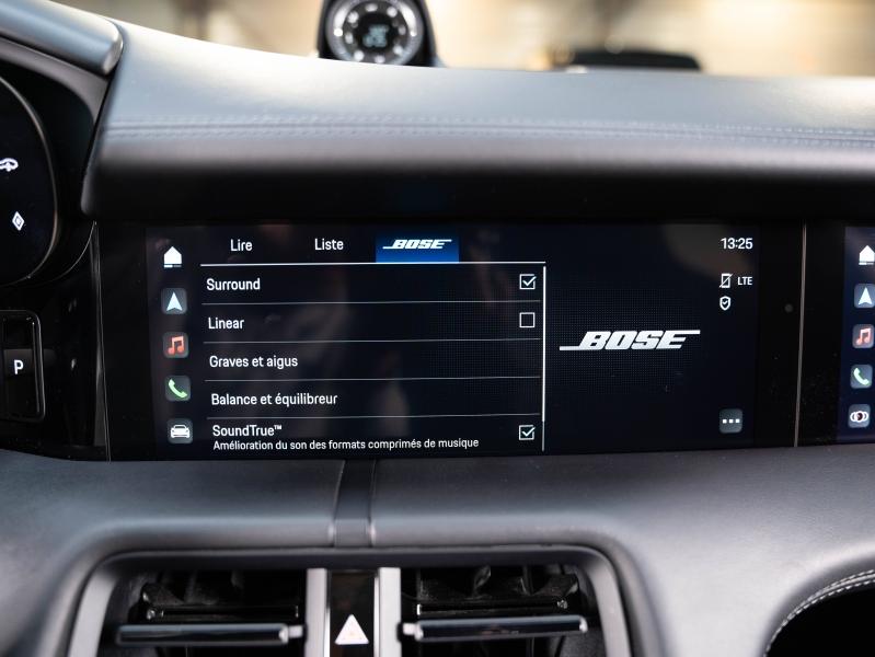 Voitures occasions PORSCHE Taycan Cross Turismo 4 Champagne-au-Mont-d'Or