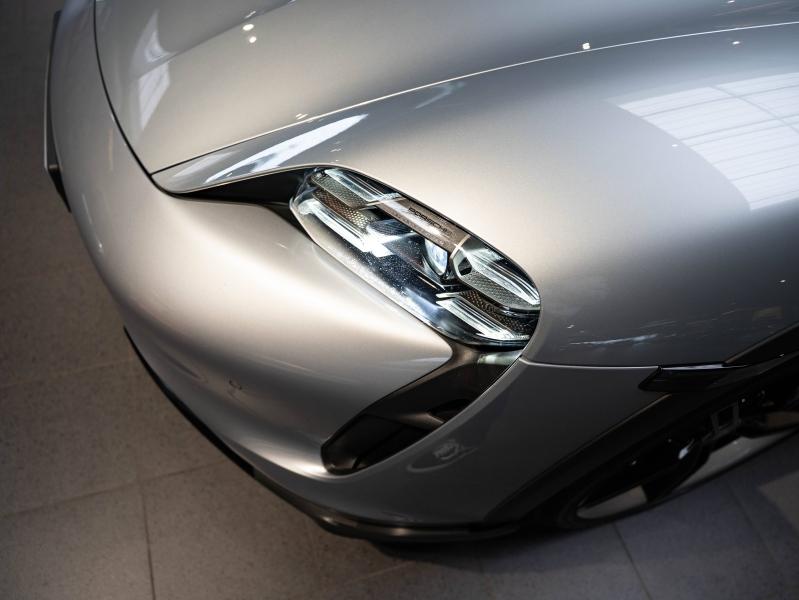 Voitures occasions PORSCHE Taycan Cross Turismo 4 Champagne-au-Mont-d'Or