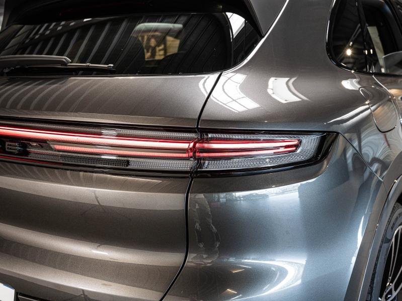 Voitures occasions PORSCHE CAYENNE Black Edition Champagne-au-Mont-d'Or