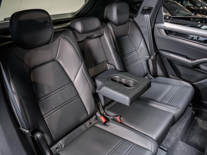 Voitures occasions PORSCHE CAYENNE Black Edition Champagne-au-Mont-d'Or