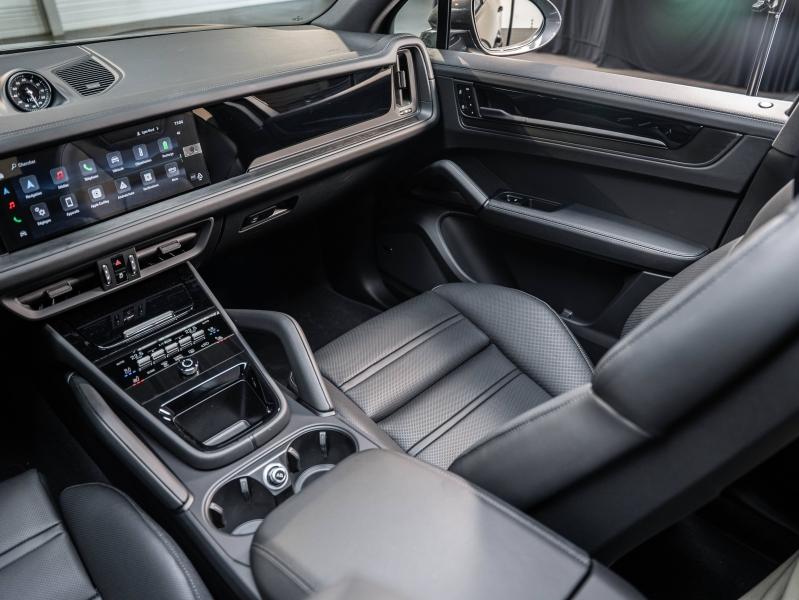 Voitures occasions PORSCHE CAYENNE Black Edition Champagne-au-Mont-d'Or