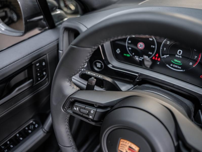 Voitures occasions PORSCHE CAYENNE Black Edition Champagne-au-Mont-d'Or