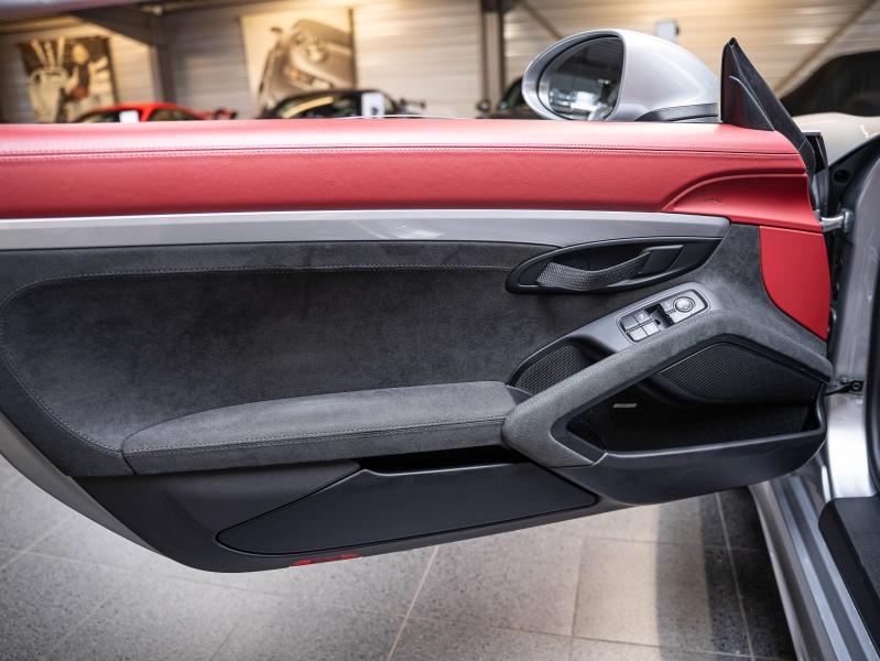 Voitures occasions PORSCHE 718 Spyder Base Champagne-au-Mont-d'Or