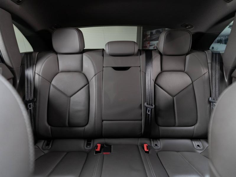 Voitures occasions PORSCHE MACAN S Champagne-au-Mont-d'Or