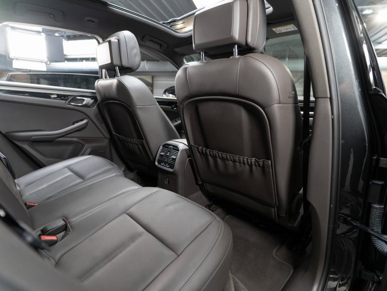 Voitures occasions PORSCHE MACAN S Champagne-au-Mont-d'Or