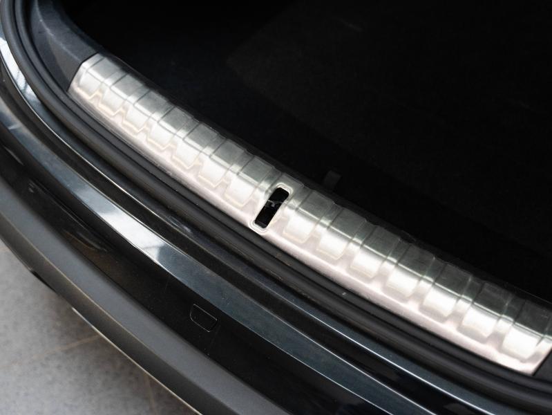 Voitures occasions PORSCHE Taycan Cross Turismo 4S Champagne-au-Mont-d'Or