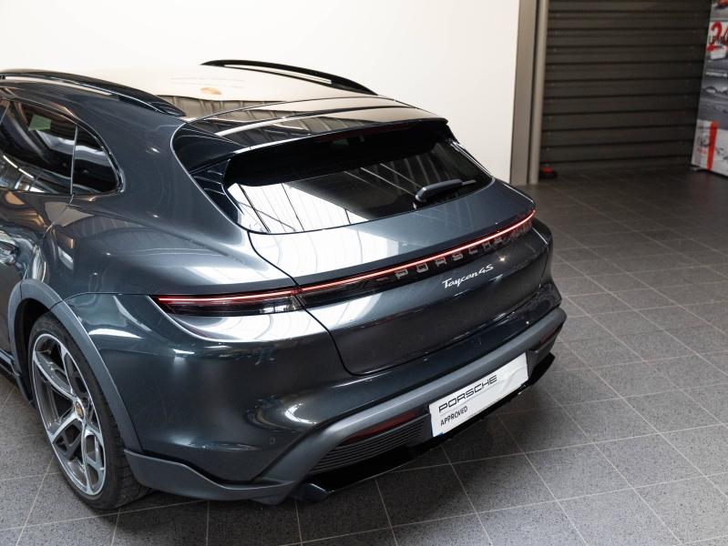 Voitures occasions PORSCHE Taycan Cross Turismo 4S Champagne-au-Mont-d'Or
