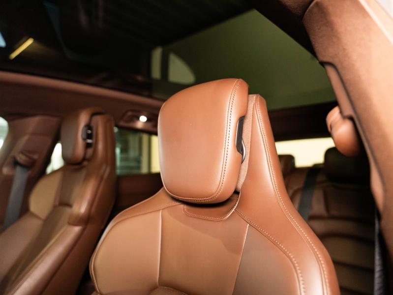 Voitures occasions PORSCHE Taycan Cross Turismo 4S Champagne-au-Mont-d'Or