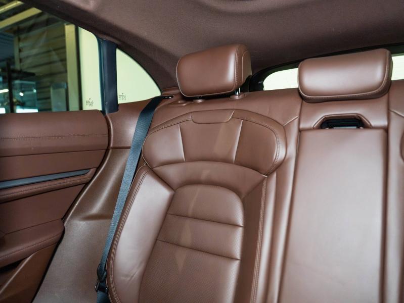 Voitures occasions PORSCHE Taycan Cross Turismo 4S Champagne-au-Mont-d'Or