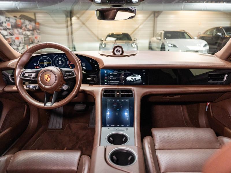 Voitures occasions PORSCHE Taycan Cross Turismo 4S Champagne-au-Mont-d'Or