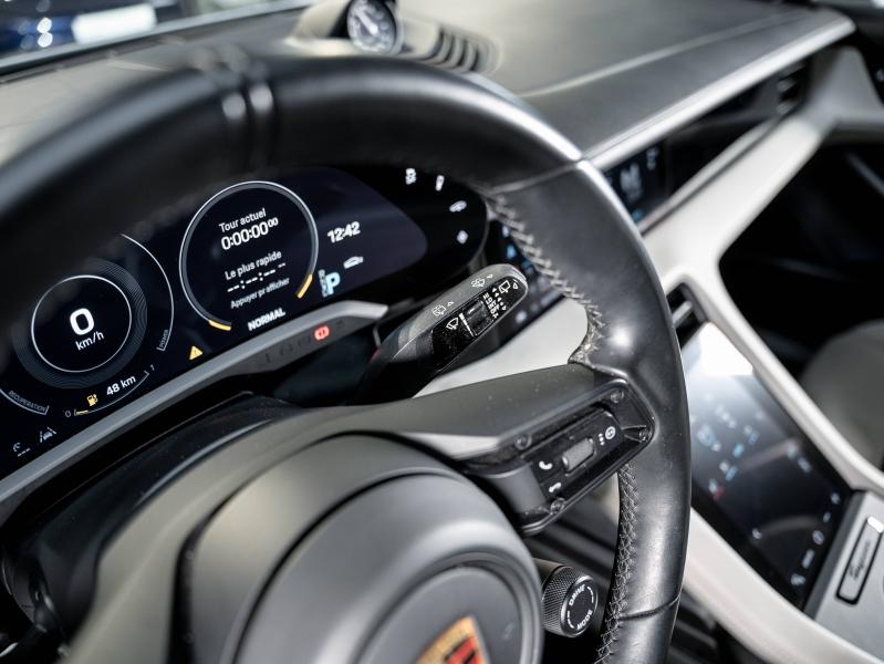 Voitures occasions PORSCHE Taycan 4S Champagne-au-Mont-d'Or