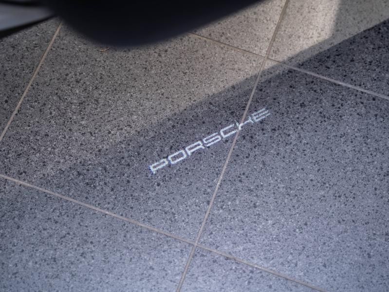 Voitures occasions PORSCHE Taycan Cross Turismo 4S Champagne-au-Mont-d'Or