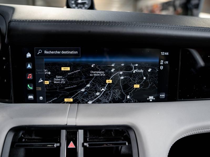 Voitures occasions PORSCHE Taycan 4S Champagne-au-Mont-d'Or