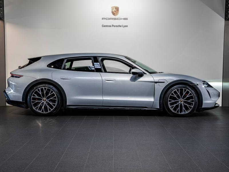 Voitures occasions PORSCHE Taycan 4S Champagne-au-Mont-d'Or