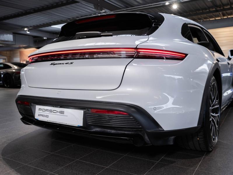 Voitures occasions PORSCHE Taycan 4S Champagne-au-Mont-d'Or