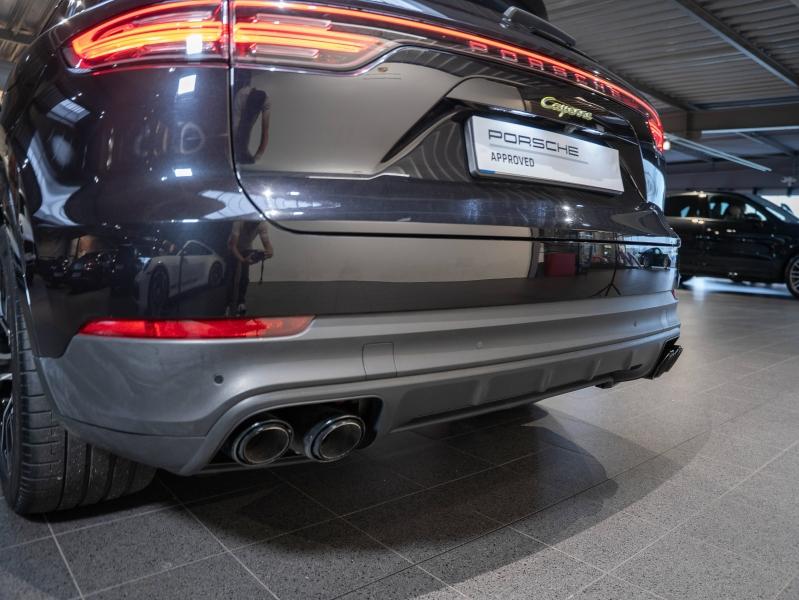 Voitures occasions PORSCHE CAYENNE E-Hybrid Champagne-au-Mont-d'Or