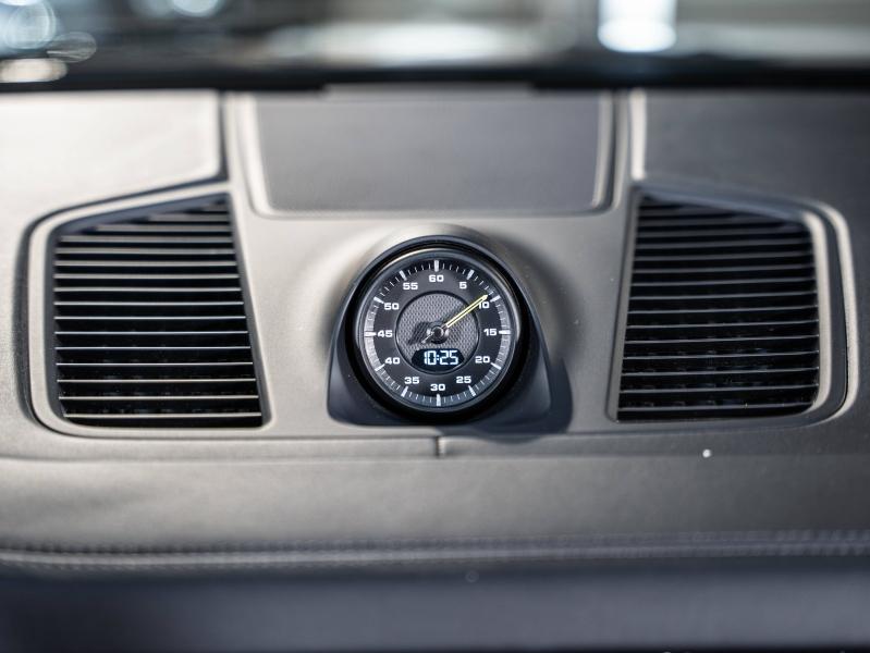 Voitures occasions PORSCHE CAYENNE E-Hybrid Champagne-au-Mont-d'Or