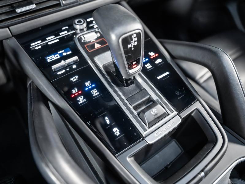 Voitures occasions PORSCHE CAYENNE E-Hybrid Champagne-au-Mont-d'Or