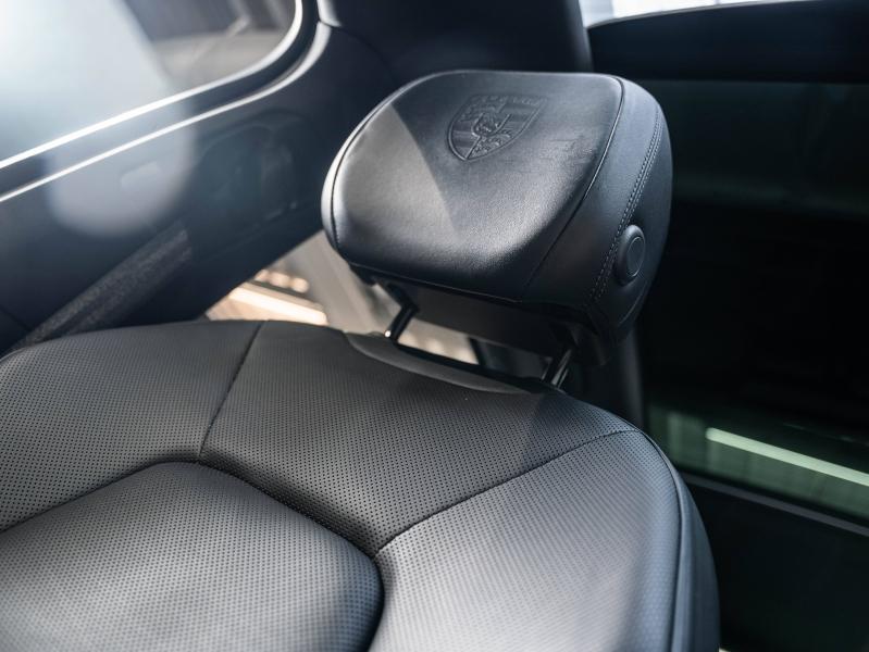 Voitures occasions PORSCHE CAYENNE E-Hybrid Champagne-au-Mont-d'Or