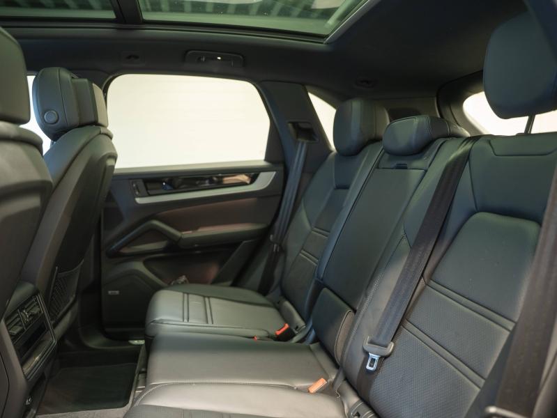 Voitures occasions PORSCHE CAYENNE E-Hybrid Champagne-au-Mont-d'Or