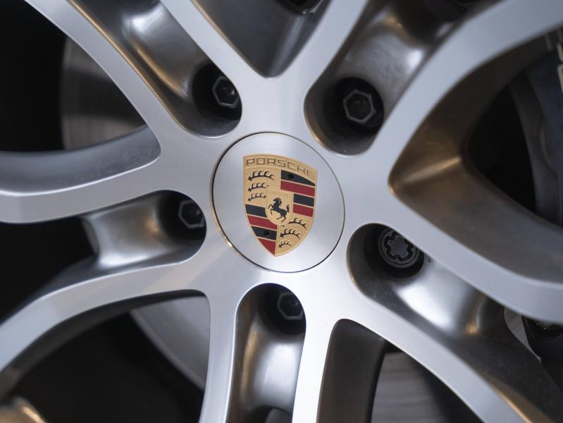 Voitures occasions PORSCHE CAYENNE E-Hybrid Champagne-au-Mont-d'Or