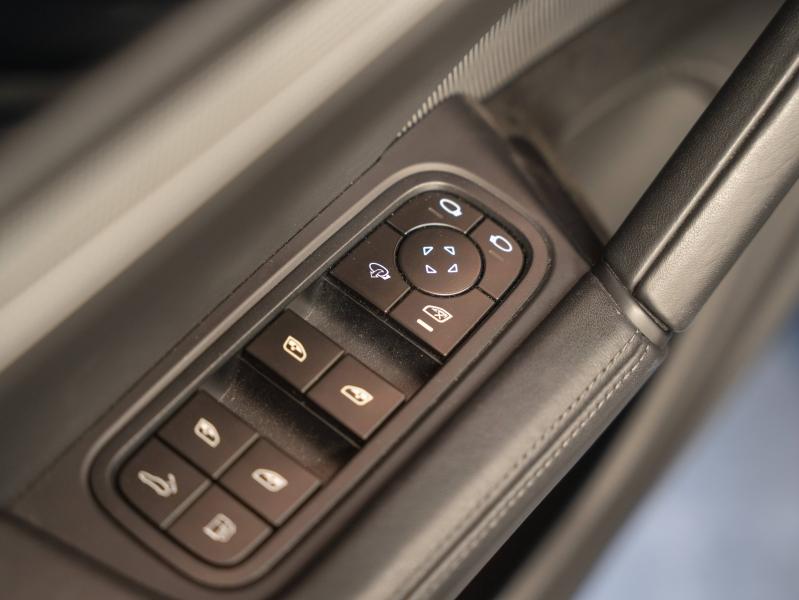 Voitures occasions PORSCHE CAYENNE E-Hybrid Champagne-au-Mont-d'Or