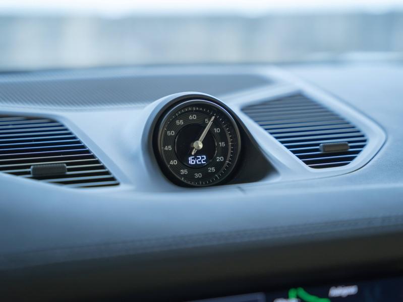 Voitures occasions PORSCHE CAYENNE E-Hybrid Champagne-au-Mont-d'Or