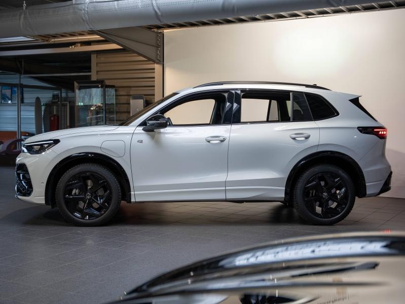 Voitures occasions VOLKSWAGEN TIGUAN R-Line Champagne-au-Mont-d'Or