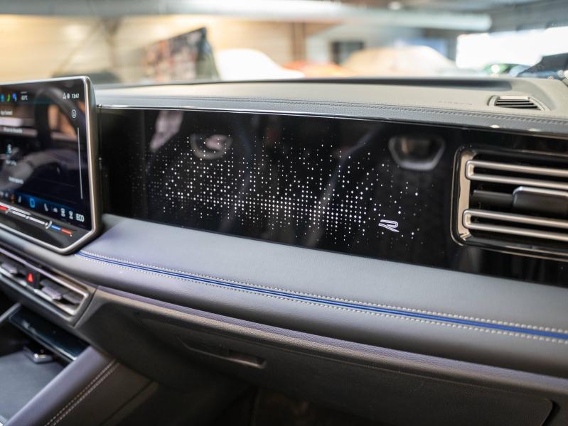 Voitures occasions VOLKSWAGEN TIGUAN R-Line Champagne-au-Mont-d'Or