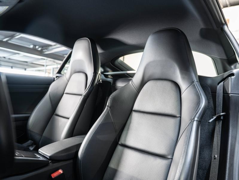 Voitures occasions PORSCHE 718 Cayman Base Champagne-au-Mont-d'Or